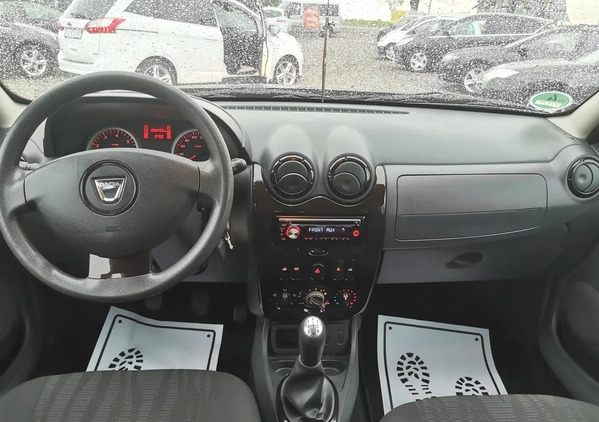 Dacia Duster cena 27990 przebieg: 108251, rok produkcji 2011 z Lubycza Królewska małe 742